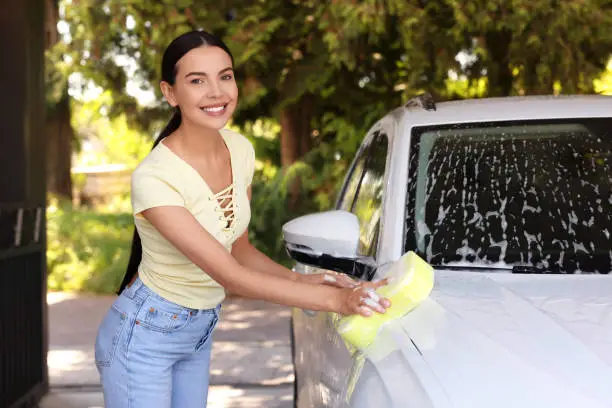 What to Use to Wash a Car Maiden NC